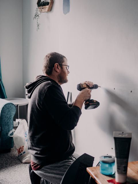 Local handyman at work in Port St Lucie